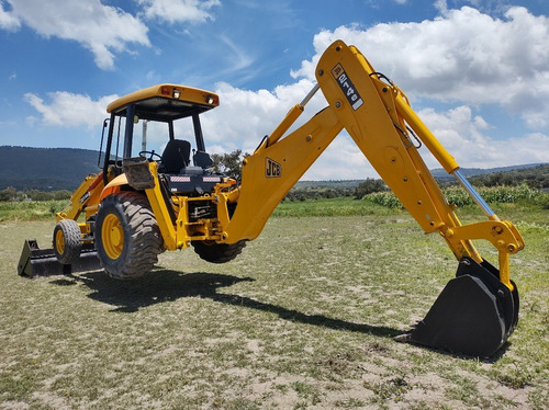 Imagen 3 de 15 de Retroexcavadora Jcb 214e 4x2 C/extensión Y Bote Frontal 4en1