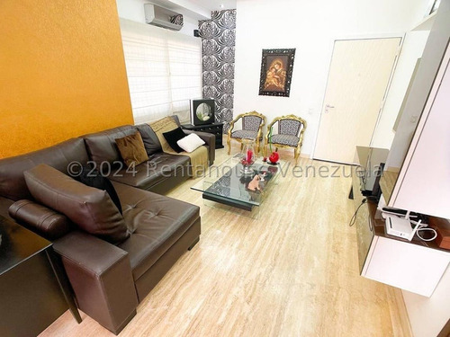 Apartamento En Venta En Lomas Del Sol Caracas Terraza Duplex