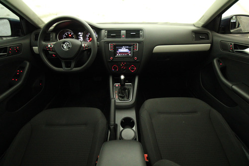 Volkswagen Jetta 2.5 Comfortline Tiptronic At