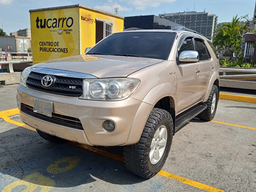 Toyota Fortuner 