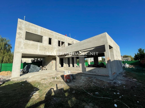 Imagen 2 de 6 de Casa En Venta En Canning Ezeiza Los Talas 4 Ambientes