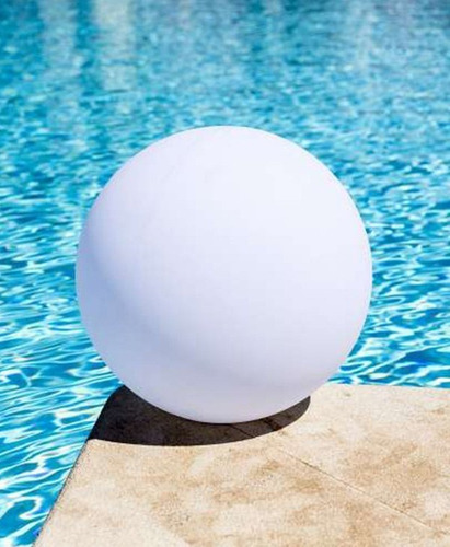 Imagen 1 de 6 de Ball Lámpara Led Bluetooth De Interior Y Exterior