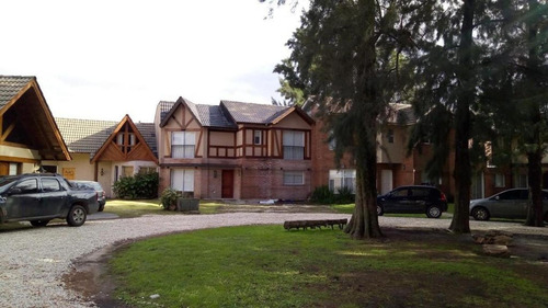 Imagen 13 de 30 de Venta De Casa En Dos Plantas En Barrio Cerrado Sin Expensas