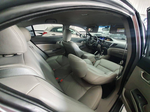 Honda Civic 1.8 Lxs 16v Flex 4p Automático