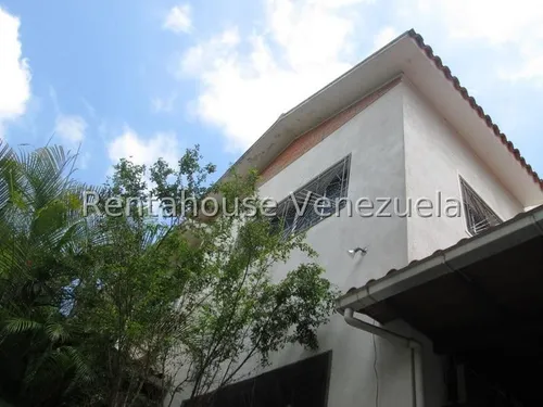 Casa En Venta En Las Acacias