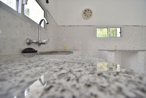 Casa Con Barbacoa En Venta En Balneario Los Pinos