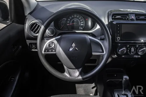 Mitsubishi Mirage 1.2 G4 GLX Cvt