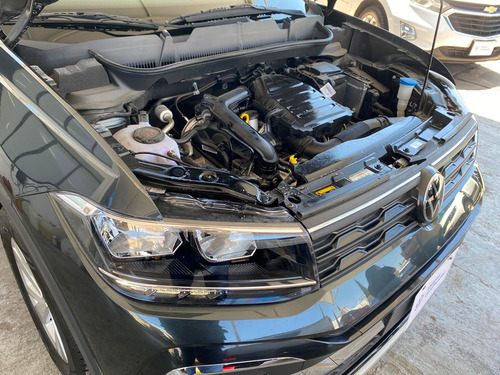 Volkswagen Taigun 1.0 Tsi Highline At