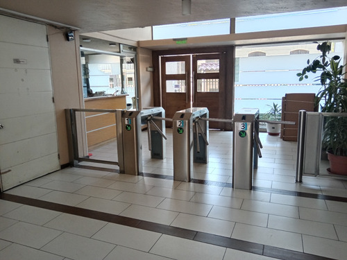 Depto A Cuadras Del Metro Usach