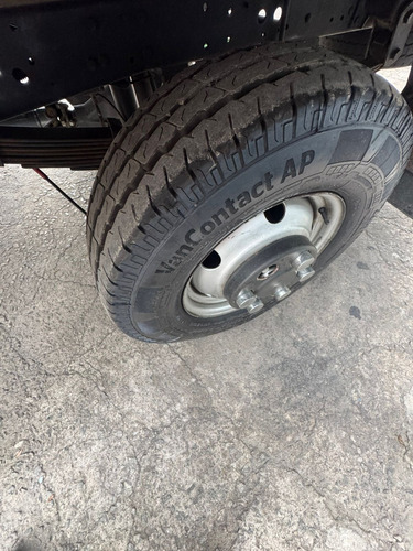Iveco Daily Chasis 3.0 35S14 3450 Cab. Simples 2P