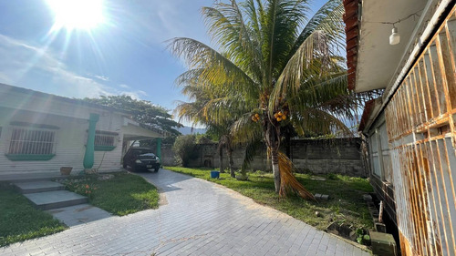 Se Vende Bella Casa De Campo Con Amplio Terreno En La Lopera San Diego