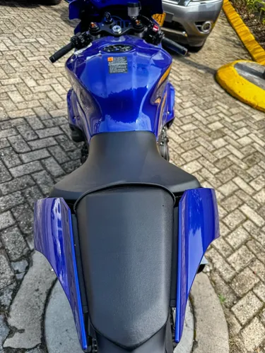 Yamaha Yzf R1 2022 Mt