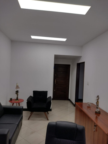 Grupo De Salas - Centro Rj (localização Privilegiada)