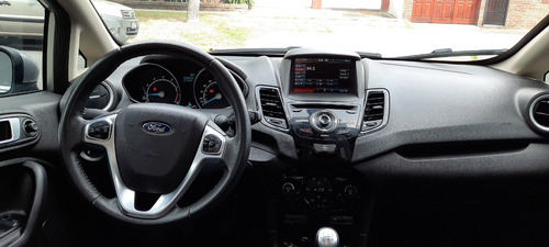 Fiesta Sedan Titanuim Manual