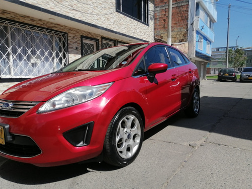 Ford Fiesta 1.6 Sportback Mecánica