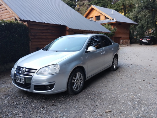 Volkswagen Vento 2.5 Advance 170cv