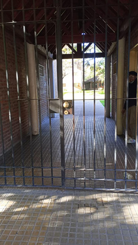 Ph En Venta - 2 Dormitorios 1 Baño - 52mts2 - Monte Grande