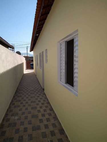 Imagem 10 de 13 de Casa Nova, 02 Dormitorios, 700 Metros Da Pista (2027)