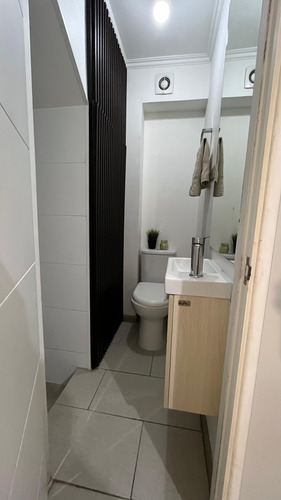 Casa En La Florida En Condominio, Cerca Del Metro Trinidad,