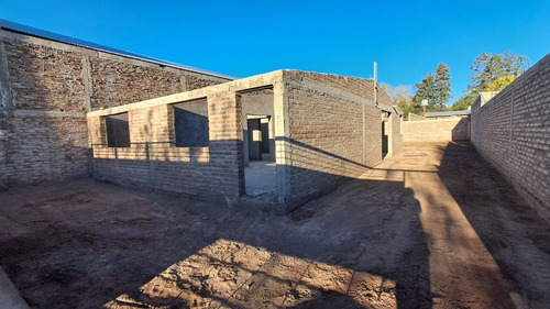 Venta Casa En Obra Gruesa-las Compuertas