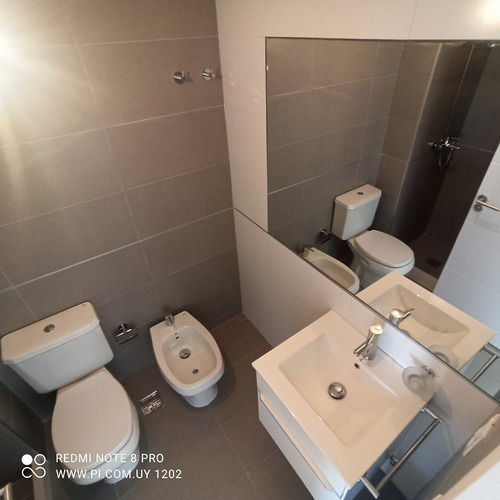 Imagen 6 de 14 de Venta Apartamento Con Renta, Centro, 2 Dormitorios, Amueblado.