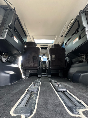 Toyota Alphard 2016