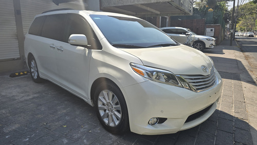 Toyota Sienna 3.5 Limited V6 At