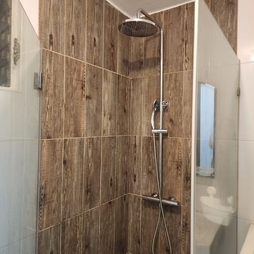 Se Alquila, Apartamento 1hab Amueblado Remodelada, Centrico Y Acogedor En Naco