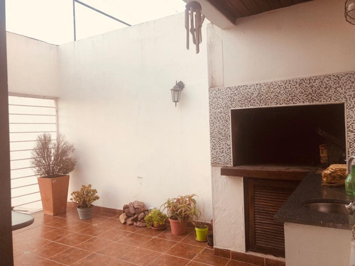 Imagen 17 de 19 de 1195 Venta Penthouse 5dorm,garage,parrillero Pocitos