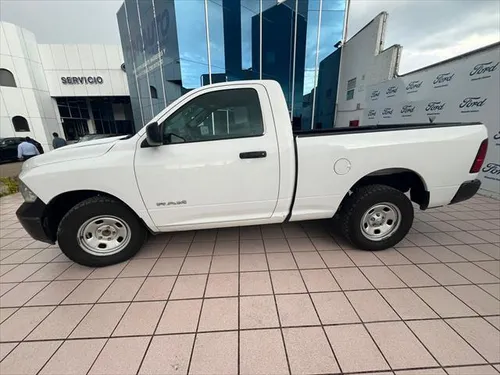 RAM Ram 1500 3.3 V6 XL Cab Regular 4x2 AT