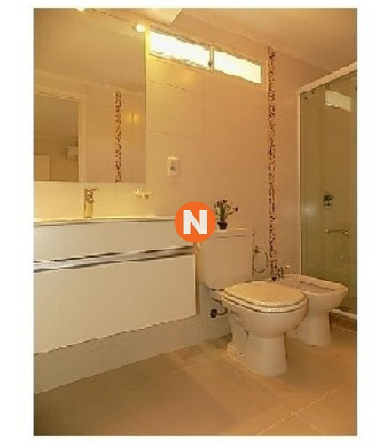 Casa En Venta Y Alquiler, Mansa, Punta Del Este, 4 Dormitorios.- Ref: 209383