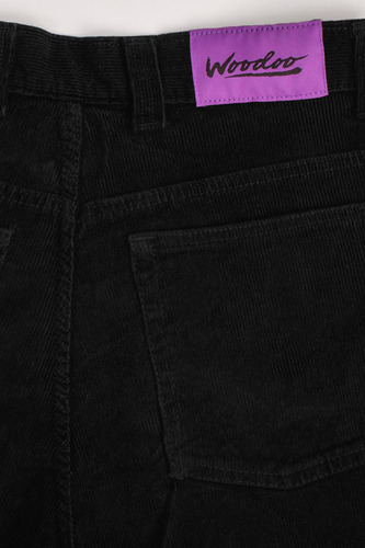 Imagen 6 de 7 de Pantalón De Corderoy Hubbsi Woodoo - Negro