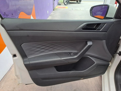 Volkswagen Pólo MPI (Flex)