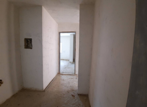 Imagen 7 de 12 de Townhouse En Venta En Monteserino San Diego Hilmar Rios C132450 Tlf 0414-432-69-46