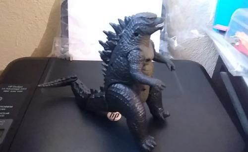 2013 Bandai Toho Godzilla Mov Tail Strike Figure 17 Cms (Usado)