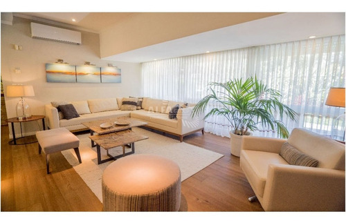 Imagen 3 de 13 de Mansa, Espectacular Casa En Venta