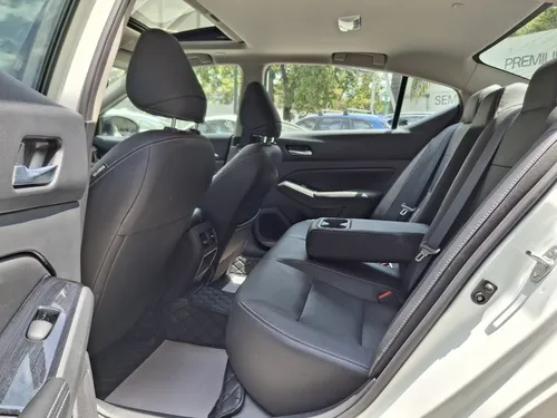 Nissan Altima 4p Exclusive L4/2.0/T Aut