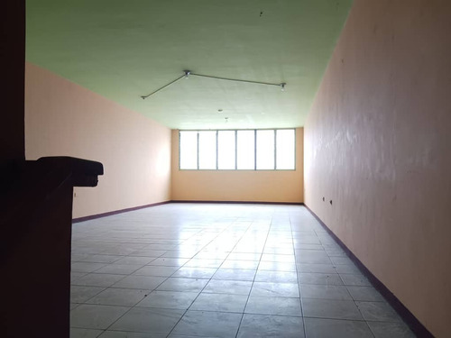 Imagen 11 de 23 de Fernando Guerrero Vende Local En San Blas En El Conj. Residencial Comercial Imperio