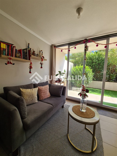 Departamento En Venta De 1 Dorm. En Independencia