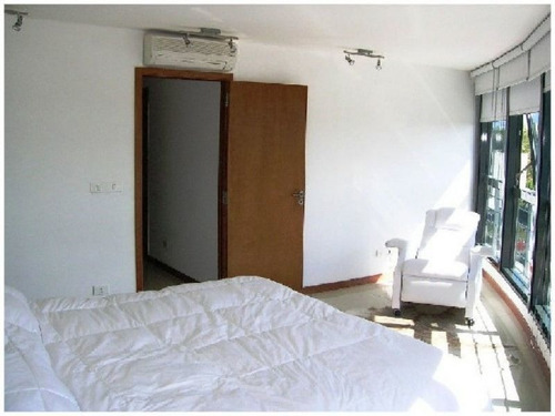 Venta De Apartamento 2 Dormitorios En Roosevelt
