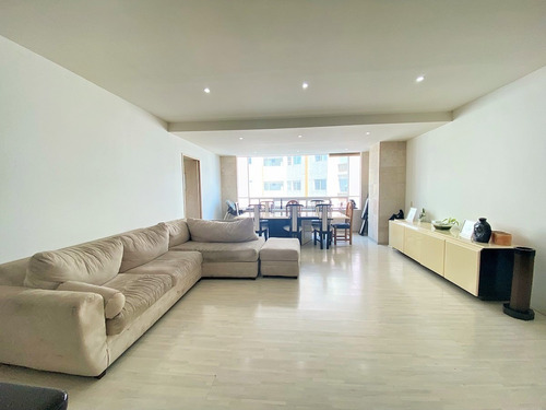 Imagen 2 de 14 de Departamento En Venta En Ibiza, Hacienda El Ciervo, Interlomas: