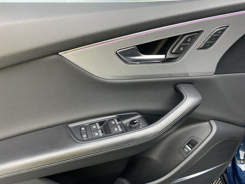 Imagen 15 de 25 de Audi Q8 3.0