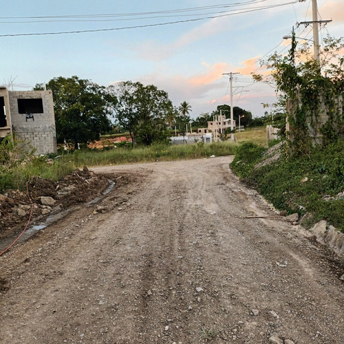 Imagen 8 de 8 de 137.34 Solar Disponible En El Hermoso Residencial Doña Luz / Con Increíble Oferta Y Descuentos, Títulos Deslindados / Un Proyecto Ubicado Al Norte De Villa Mella