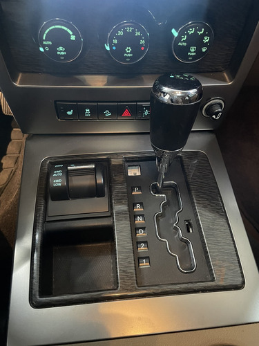 Jeep Cherokee 3.7 LIMITED 4X4 V6 12V GASOLINA 4P AUTOMÁTICO