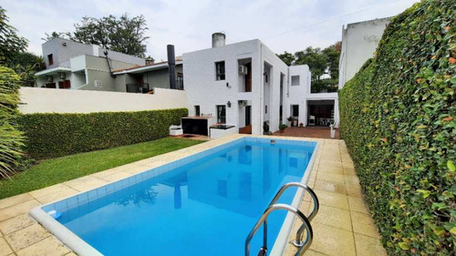 Casa En Venta En Quilmes Residencial