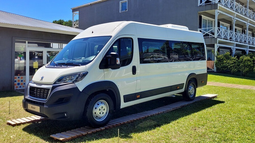 Imagen 2 de 4 de Nueva Peugeot Boxer Minibus 17 + 1 2.2 Hdi L4h2