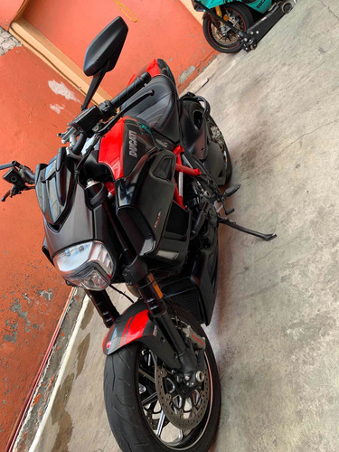 Imagen 5 de 14 de Ducati Diavel 2015
