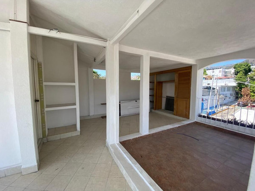 Inmueble Multifuncional Departamentos Con Alberca Para Tu Próximo Proyecto