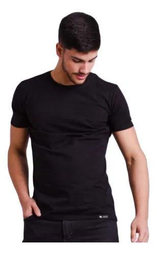 Remera negra hombre lisa hotsell