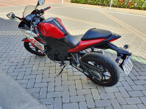 Yamaha R3